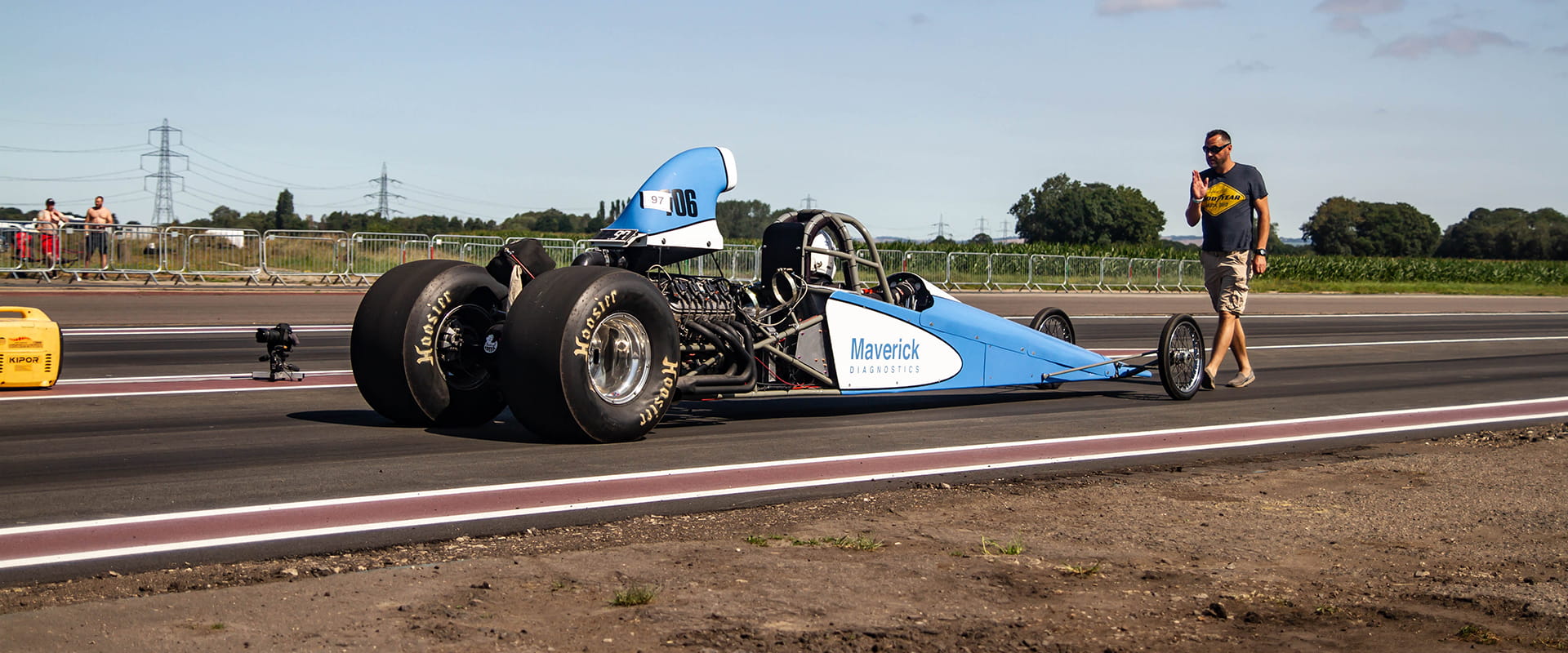 Maverick Dragster on the track